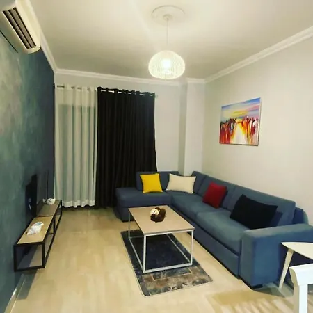 Apartment Nova Qerret K1 *